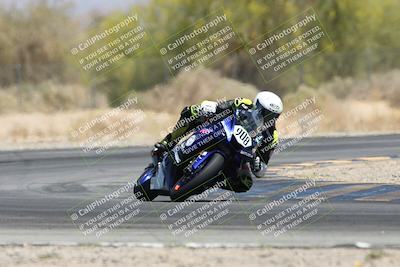 media/Apr-19-2025-CVMA (Sat) [[586b59ad56]]/Race 4-Formula Middleweight/